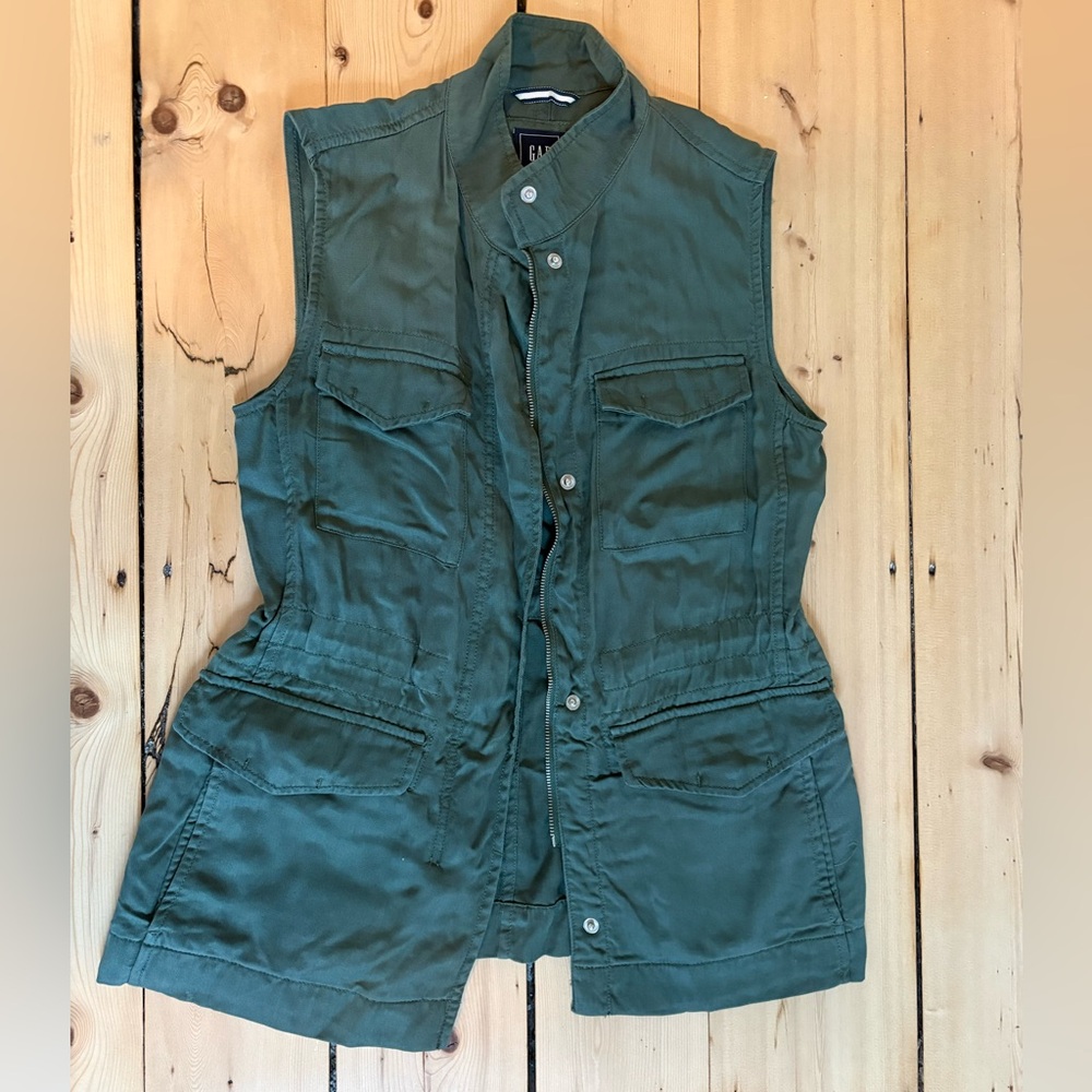 GAP Military Green Utility Vest
